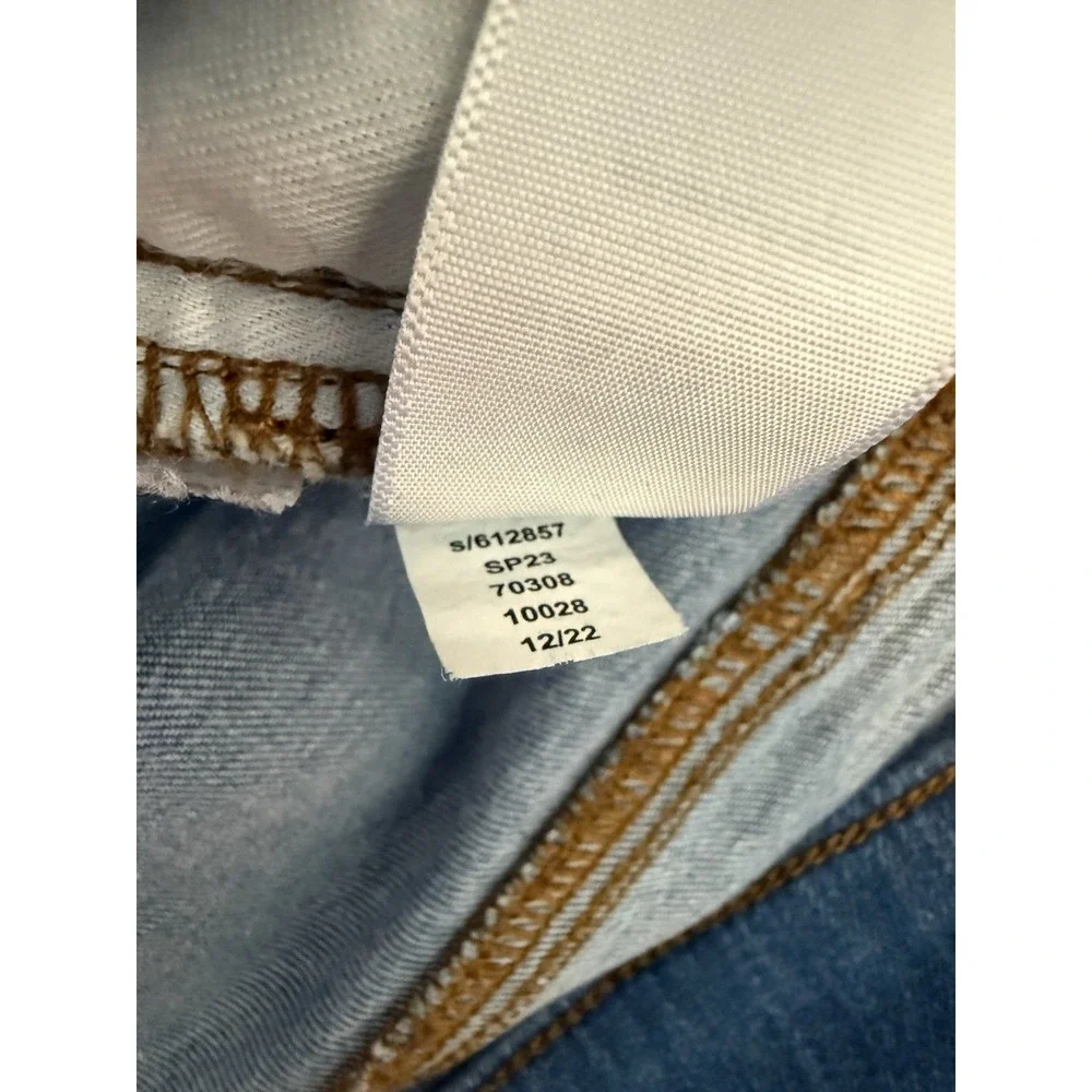 Ann Taylor LOFT Kick Crop Blue Denim Jeans Button Fly Medium Wash 24 / 00